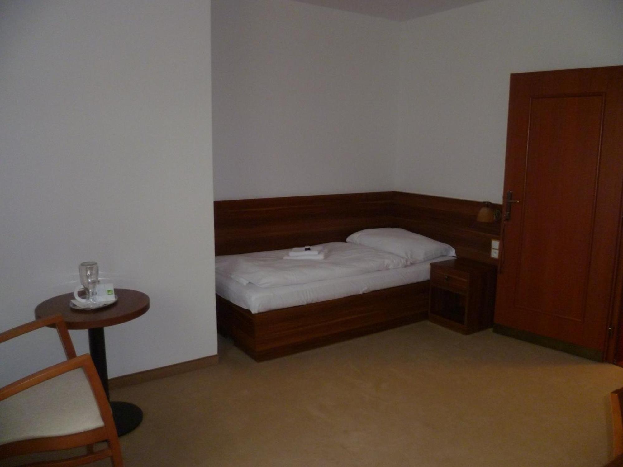 Hostinec U Hubalku Kostelec nad Orlici Bilik gambar
